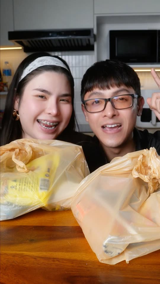 กินตามตัวอักษร ABCD ที่เซเว่น